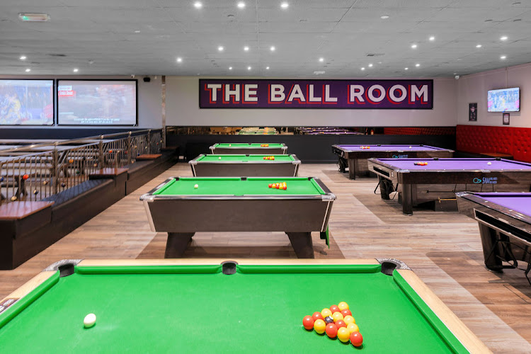 The Q Club (Southside, Glasgow) - Pool, Snooker & Darts Hall