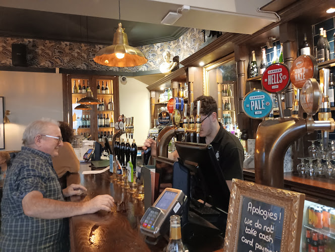 The Queens Arms