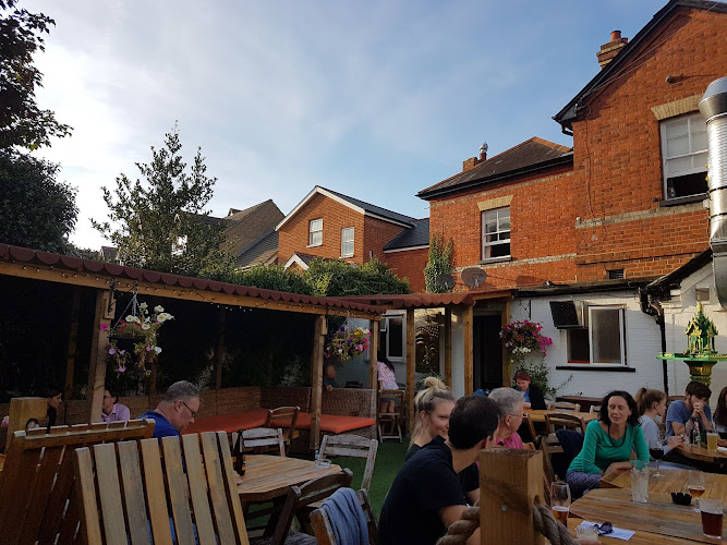 The Queens Head Inn