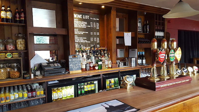 The Queen's Head — Reading