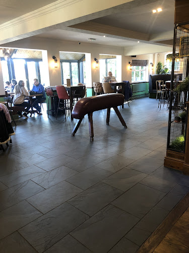 The Racehorse — Warwick