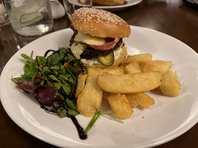 The Red House, Longstowe — Cambridge