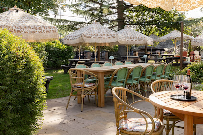 The Red Lion, A Heartwood Inn