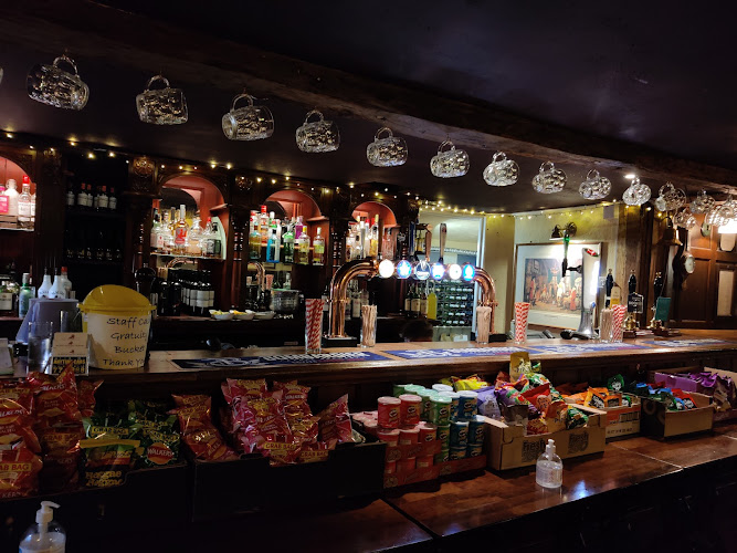 The Red Lion & Cellar Room