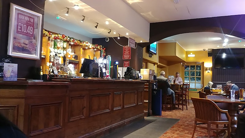 The Red Lion — Bath