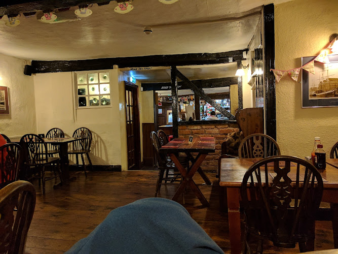 The Red Lion Inn Huntley
