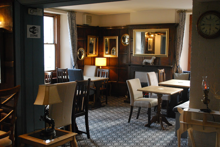 The Rose & Crown & Guesthouse