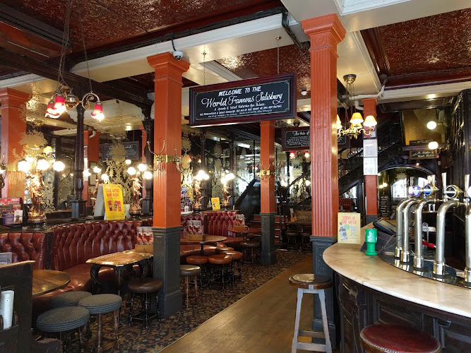 The Salisbury Pub — Covent Garden