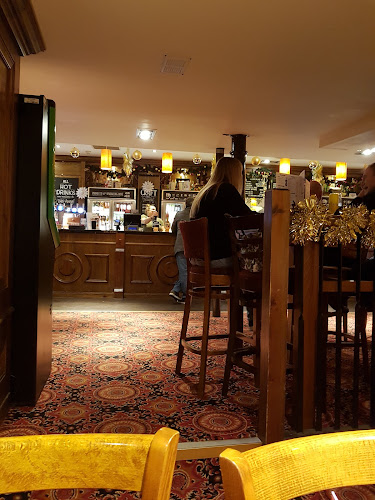The Silk Mercer - JD Wetherspoon — Devizes