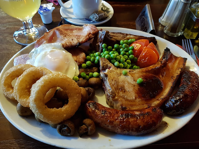 The Skylark Inn