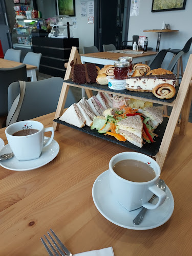 The Snap Tin Cafe