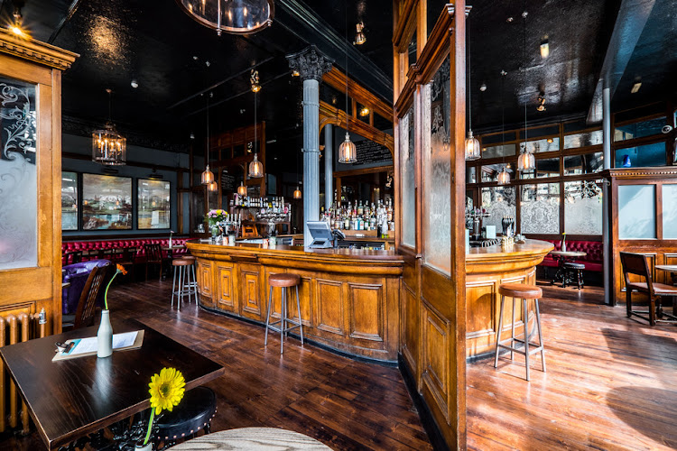 The Starting Gate — London
