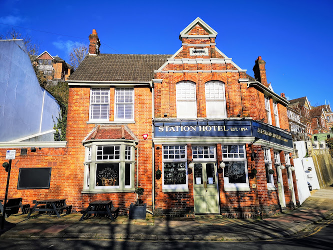 The Station Hotel Pub and Kitchen — Brighton