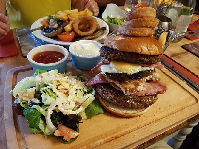 The Swan Inn, Little Chart — Ashford