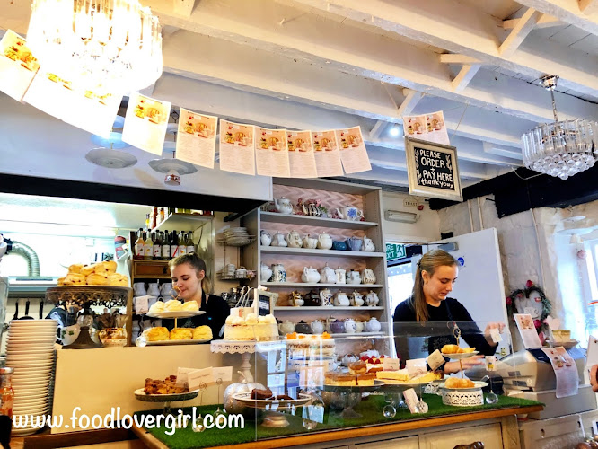 The Teashop by the Canal — Newbury