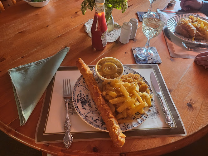 The Three Cottages Fish Restaurant