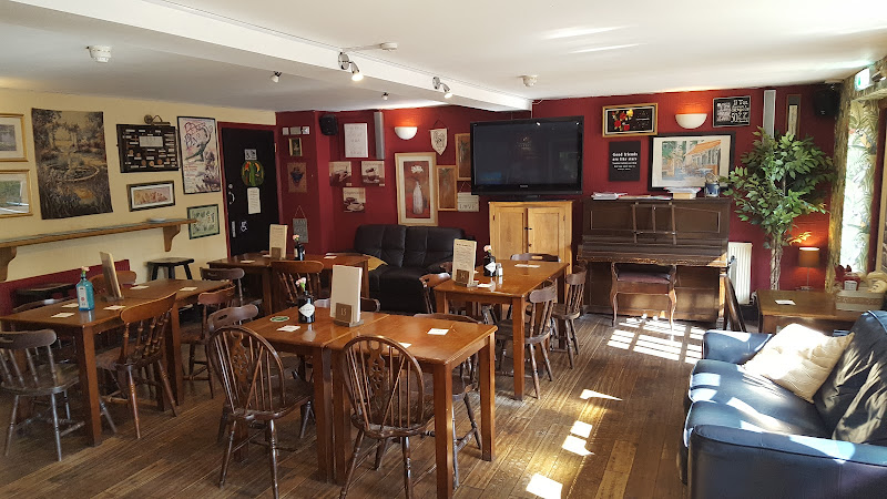 The Three Horseshoes