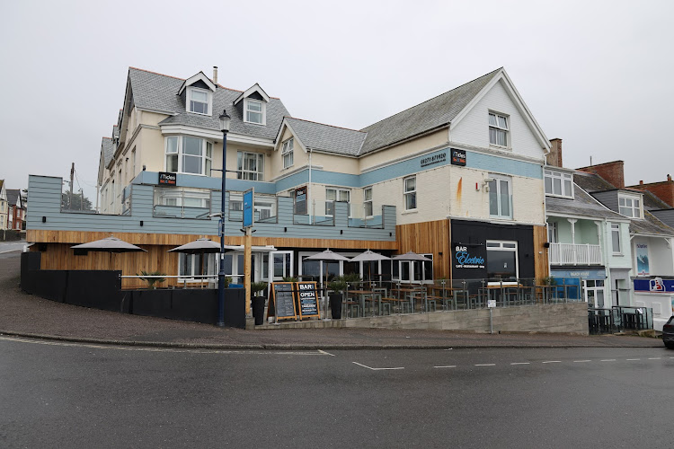 The Tides Inn
