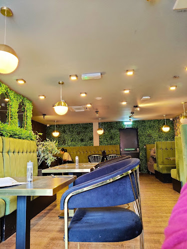 The Treehouse Restaurant & Grill