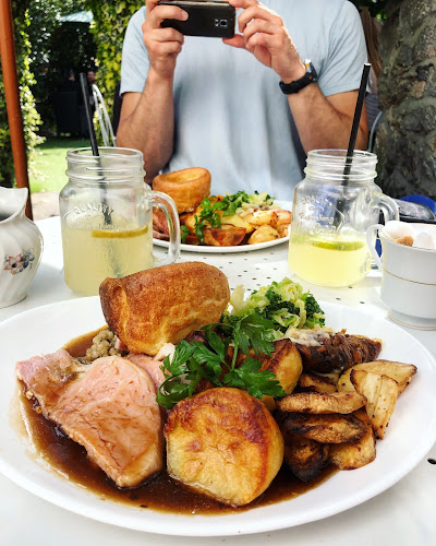 The Tudor Rose Tearooms & Garden