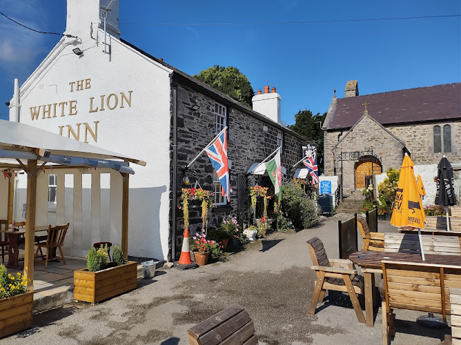 The White Lion Inn