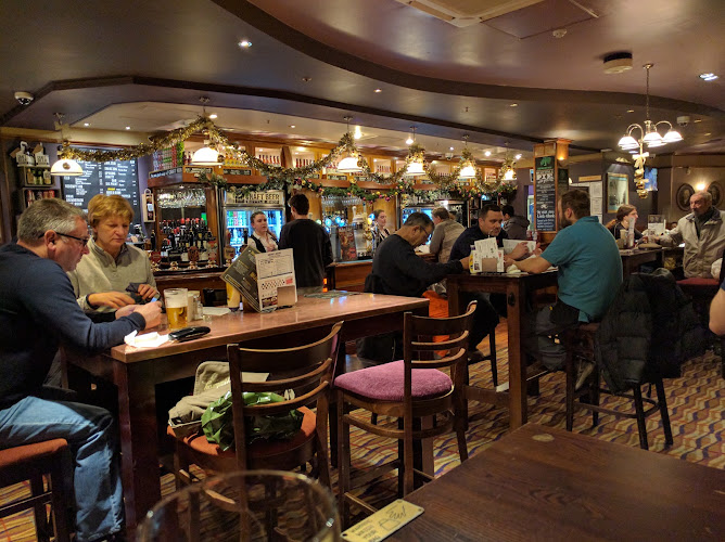 The Willow Walk - JD Wetherspoon — London