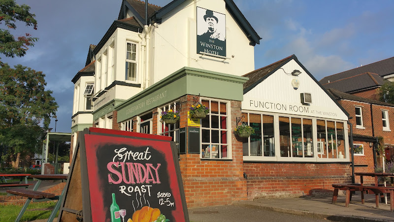 The Winston Bar Hotel & Grill — Southampton