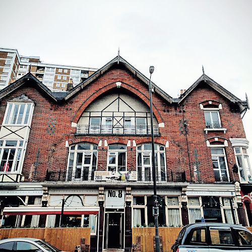 The Woodberry Tavern