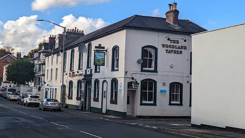 The Woodland Tavern