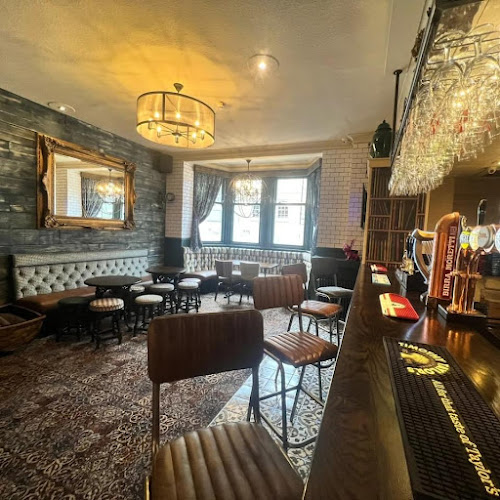 The Woodman Inn - Durham — Durham