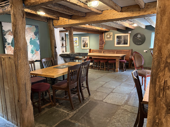 The Yew Tree Pub