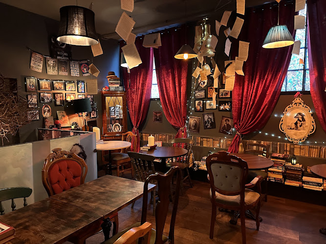 Thewitchez Restaurant