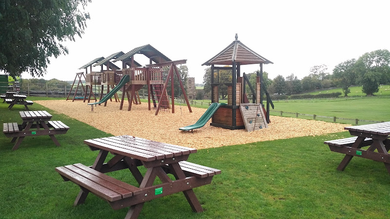 Thornton Hall Country Park — Skipton