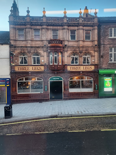 Three Legs — Leeds