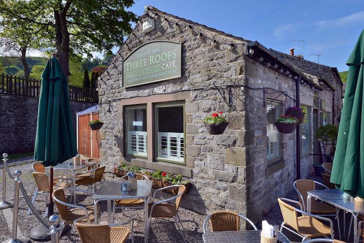 Three Roofs Cafe — Hope Valley
