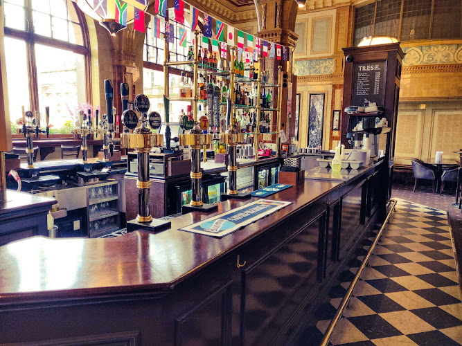 Tiles Bar — Edinburgh