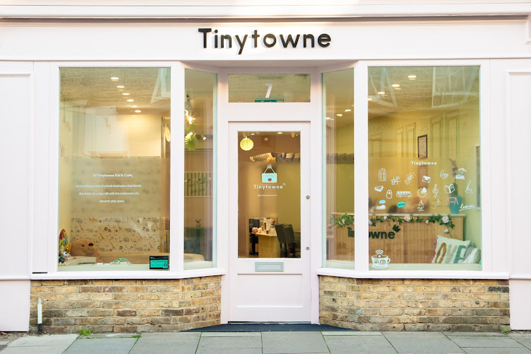Tinytowne (Play Café & Social Hub) — Windsor