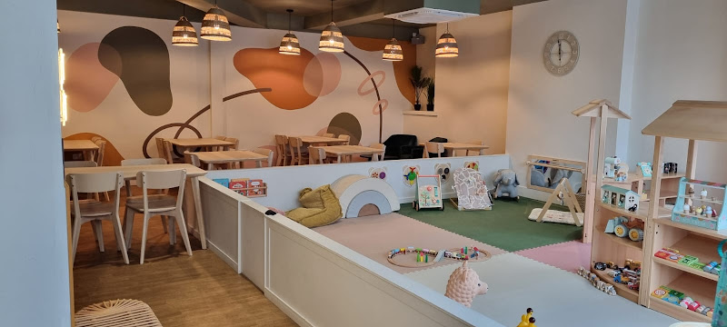 Tots & Teapots Play Café — Bristol