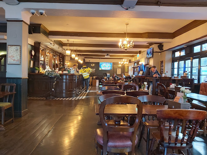 Travellers Tavern