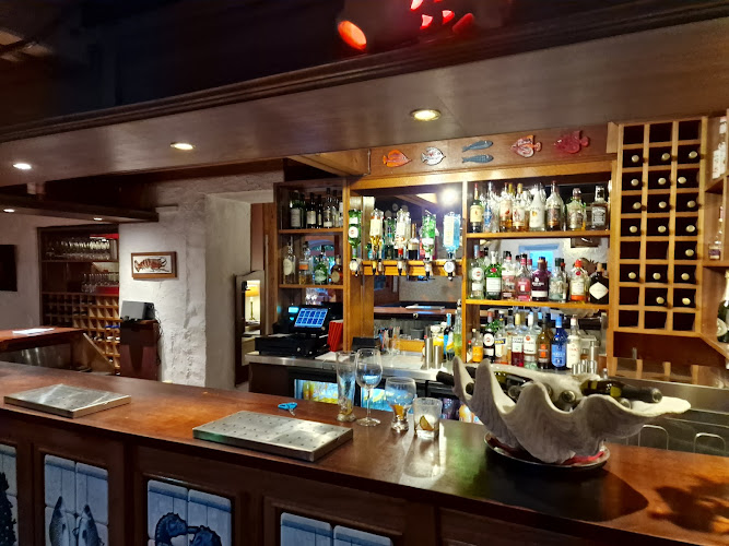 Twnti Seafood Restaurant