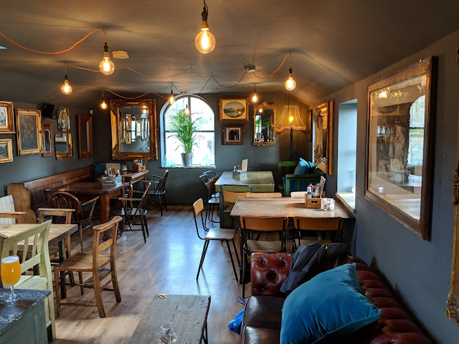 Two Sisters Bar & Kitchen
