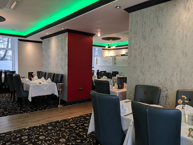 Voujon Indian Restaurant & Takeaway in Headingley, Leeds