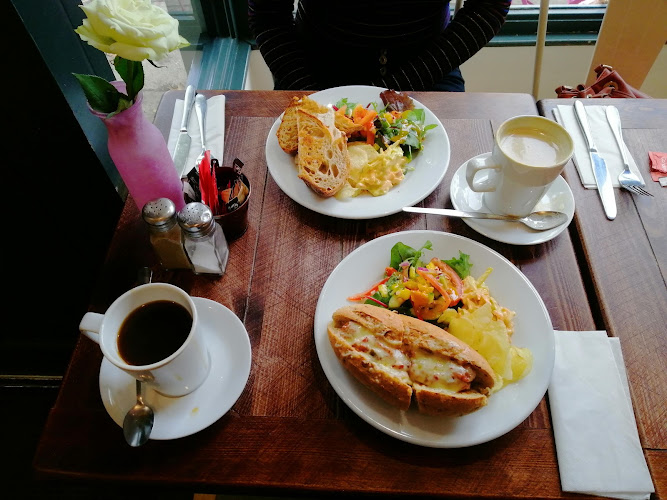 West Park Lounge