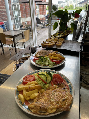 West Reservoir Cafe