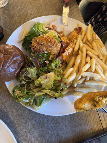 Westbury Park Pub and Kitchen