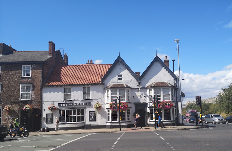Windmill Inn