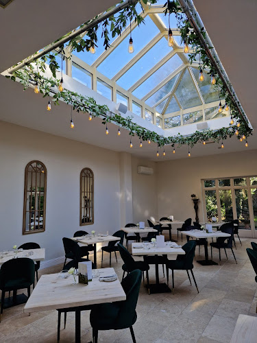 Woodborough Hall
