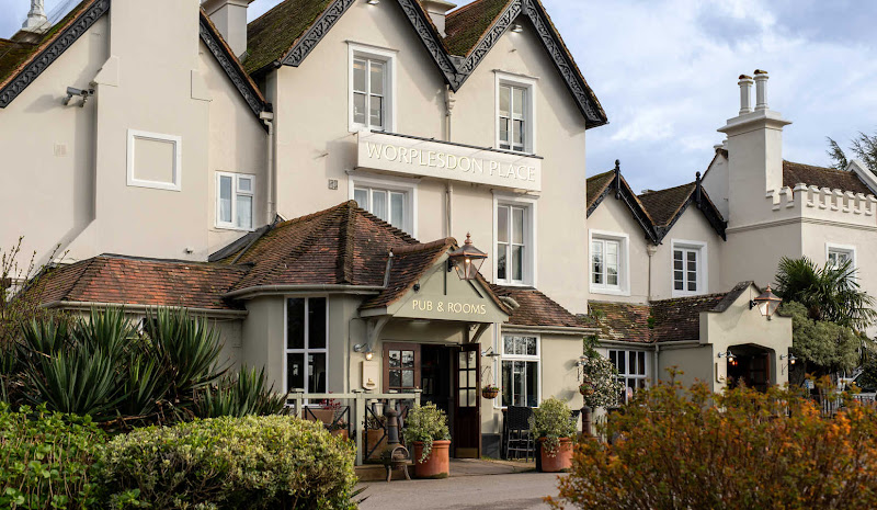 Worplesdon Place (Hotel)