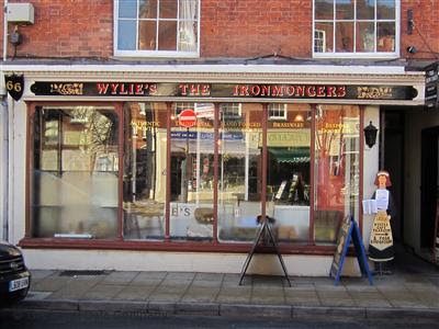 Wylie's Tearoom