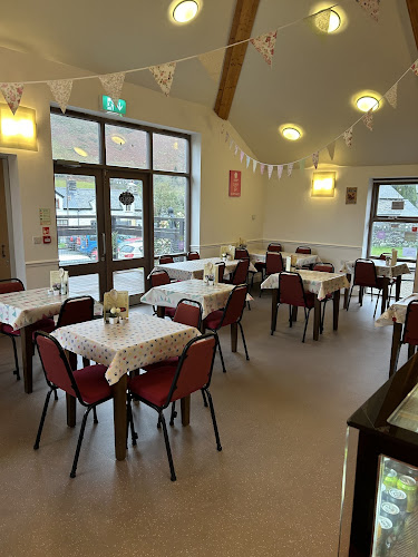 Y Caffi — Tywyn